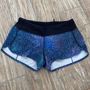 Lululemon Speed Shorts 4 Multi Strive Mermaid